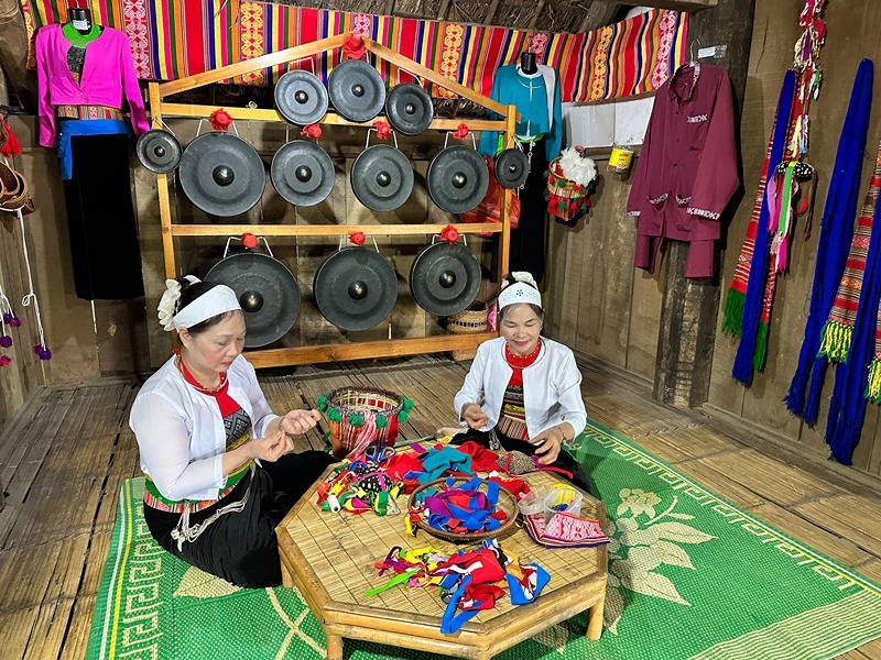 Trải nghiệm chiêng Mường trong dịp lễ đầu xuân