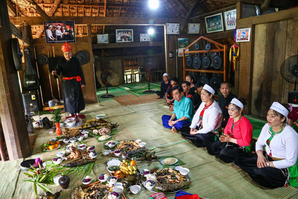Tiếng chiêng trong nghi lễ tang ma