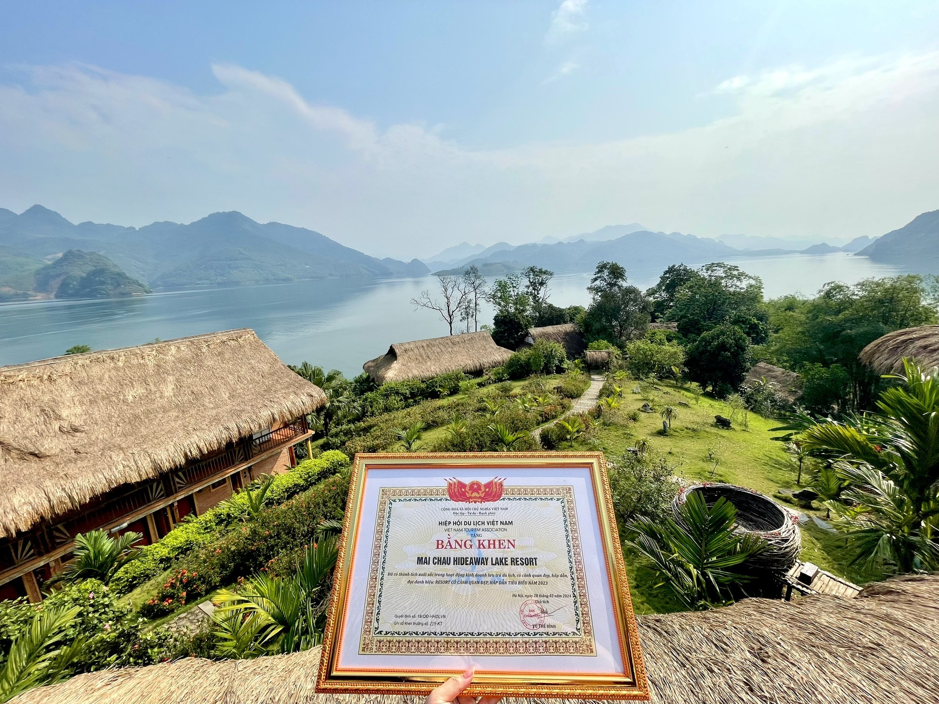 Tự hào nhận giải "Resort có cảnh quan đẹp, hấp dẫn hàng đầu trong năm"