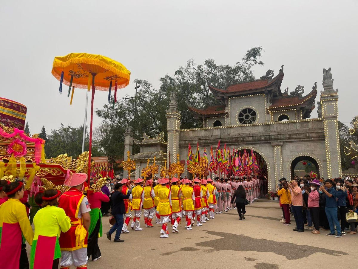 Lễ hội Đền Mẫu Âu Cơ ở đâu? 