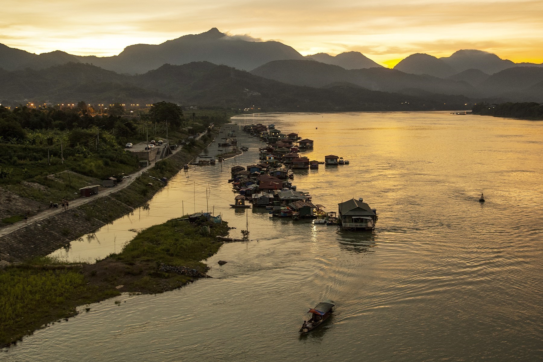Da Giang become a favorite trekking route with visitors (Source: Bao Anh Viet Nam) Da Giang become a favorite trekking route with visitors (Source: Bao Anh Viet Nam)