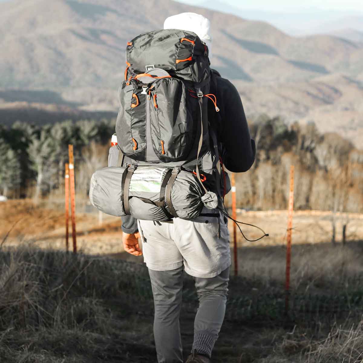 Preparing before you go to trekking is very important (Source: Collected) Preparing before you go to trekking is very important (Source: Collected)