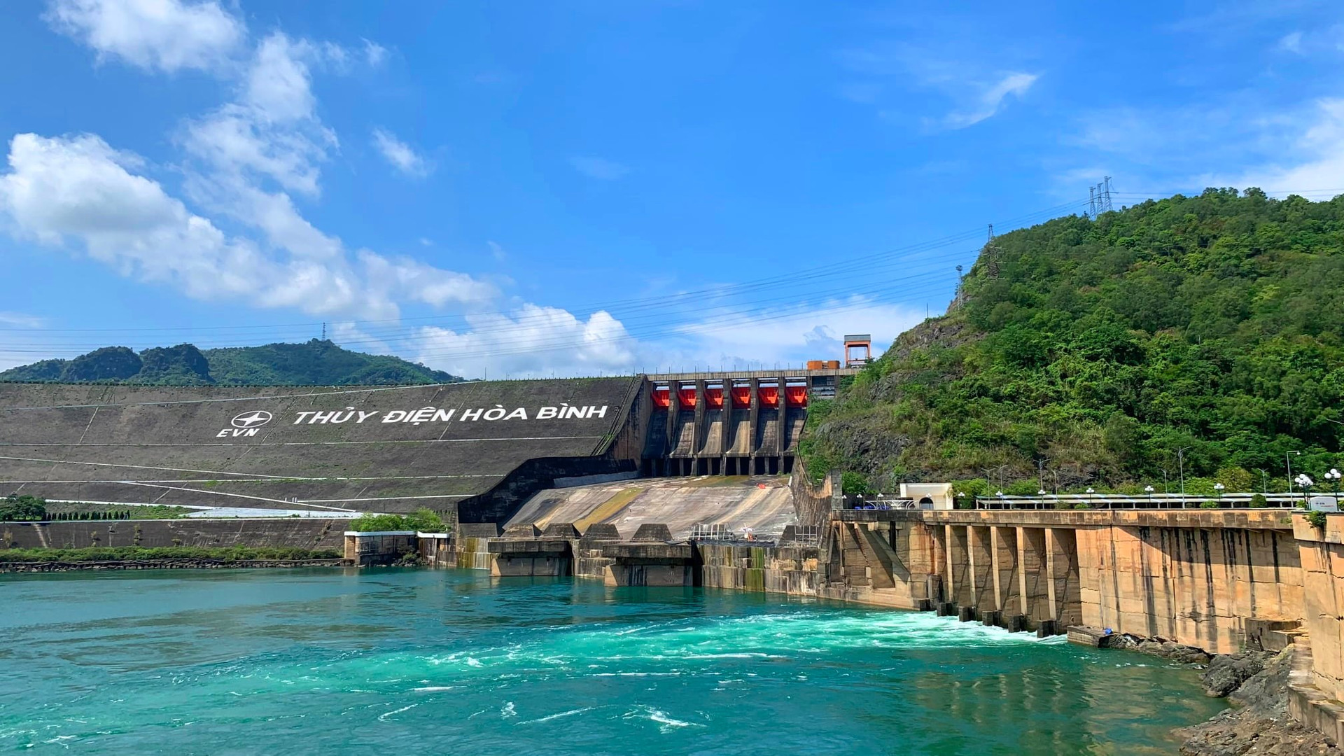 Hoa Binh Hydroelectric Reservoir has many special things (Source: Collected) Hoa Binh Hydroelectric Reservoir has many special things (Source: Collected)