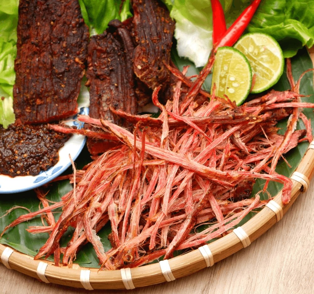 Thịt trâu gác bếp Yên Bái