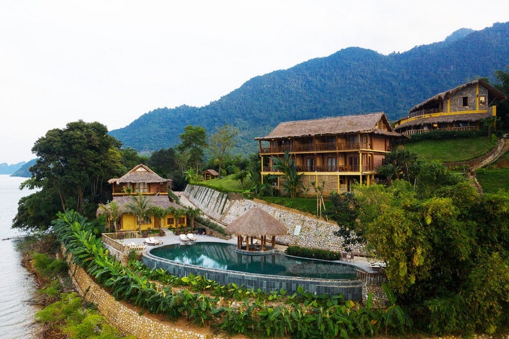 Mai Chau Hideaway Lake Resort