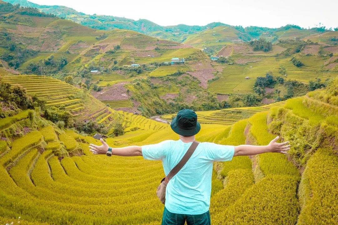 Chuẩn bị trang phục phù hợp khi du lịch Tây Bắc (Nguồn: LUG.VN)