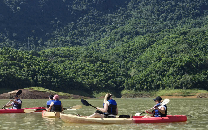 Tour chèo thuyền Mai Châu 1/2